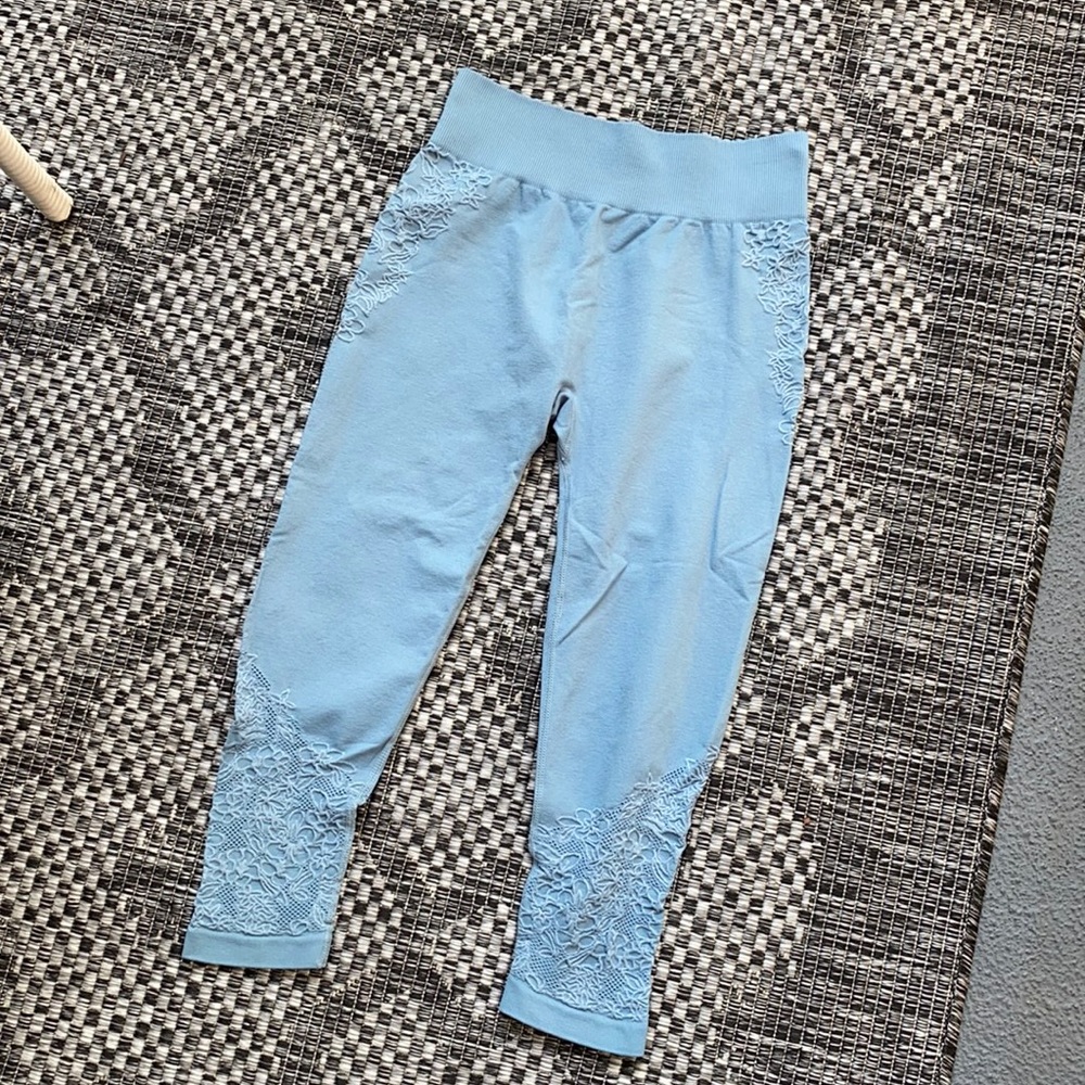 Fabletics Capris - image 1